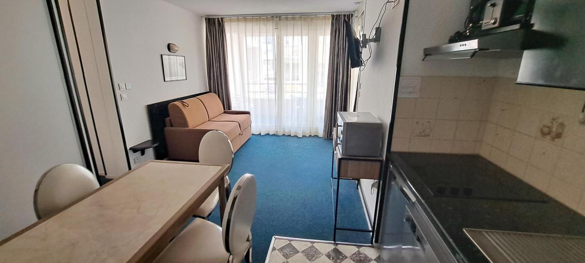 ארסשון Appart'Hotel Le Trianon מראה חיצוני תמונה